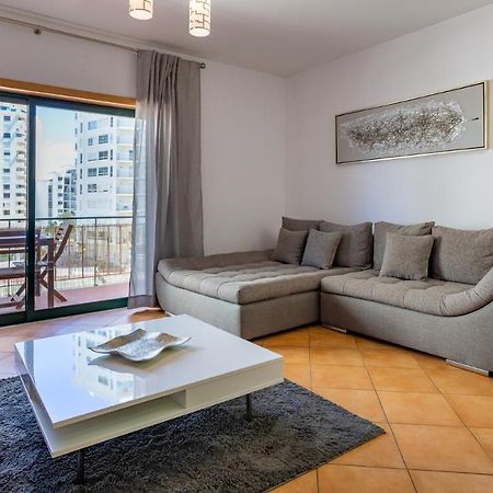 Magnificent 2Bdr Apartment W/ Ac & Pool - 2Min From Beach - By Lovelystay Armação de Pêra المظهر الخارجي الصورة
